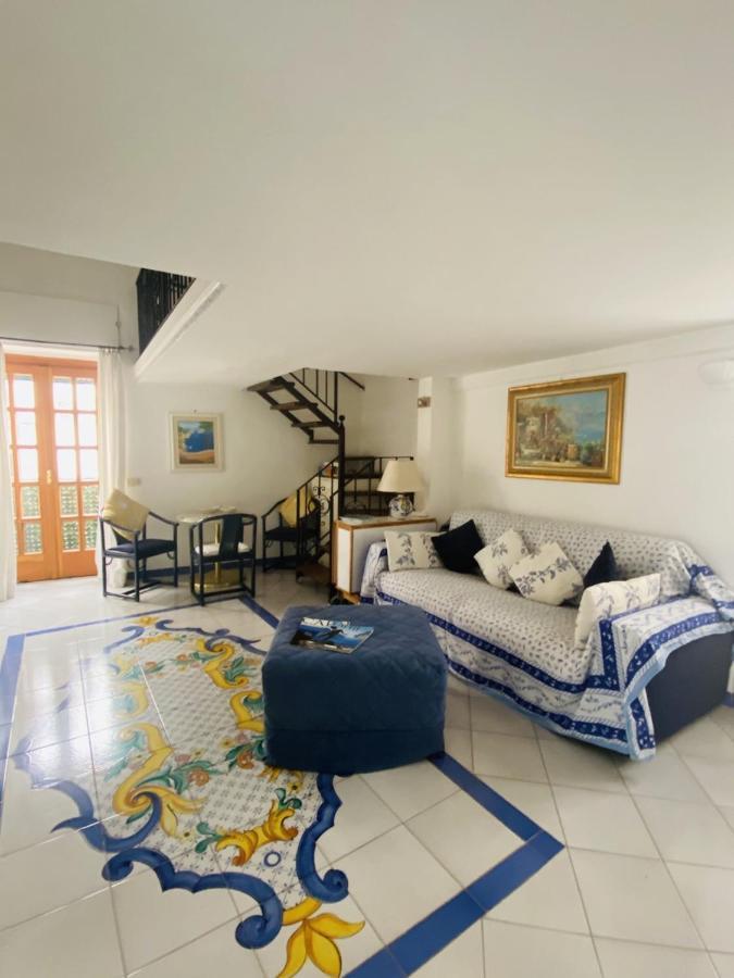 Central Apartment Le Botteghe 카프리 외부 사진