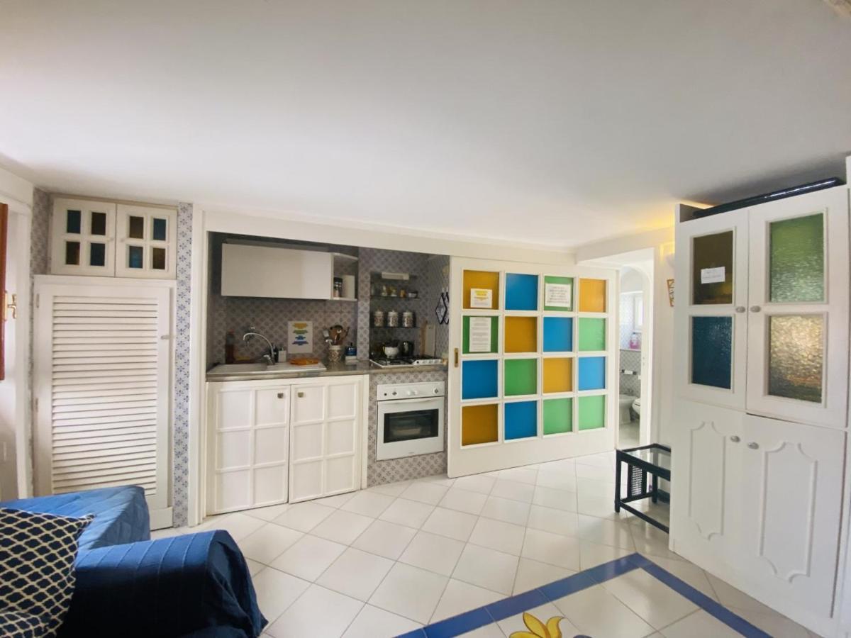 Central Apartment Le Botteghe 카프리 외부 사진