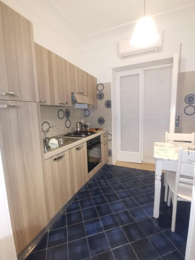 Central Apartment Le Botteghe 카프리 외부 사진